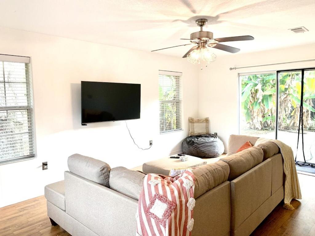 New! Close To Beach, Cozy, New Beds & Family Friendly Navarre Luaran gambar