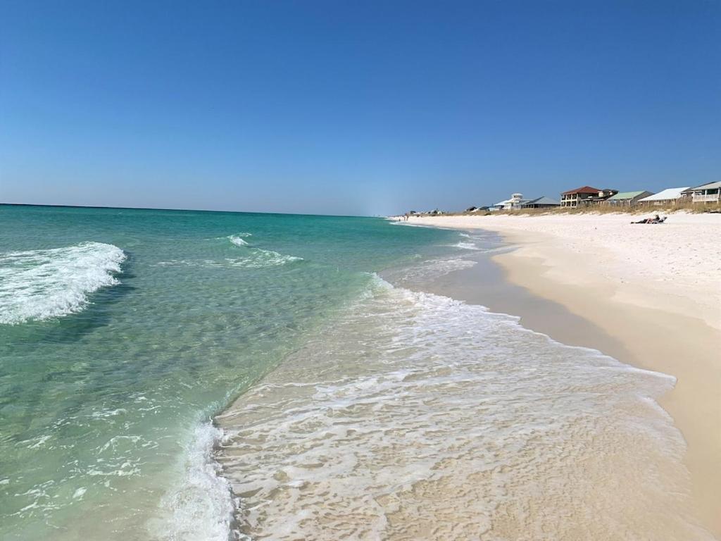 New! Close To Beach, Cozy, New Beds & Family Friendly Navarre Luaran gambar